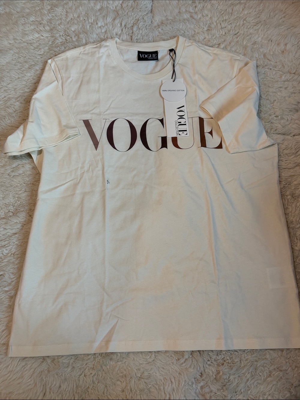NWT - Vogue Men's Off-White Short Sleeve Logo Tee L